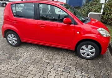 Daihatsu Sirion 133.400 km 2.500 &euro; Herne 44625