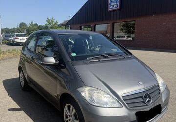 Mercedes-Benz A 160 114.200 km 5.100 &euro; Herne 44623
