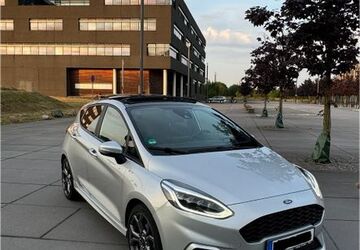Ford Fiesta 90.500 km 9.900 &euro; Lüdinghausen 59348