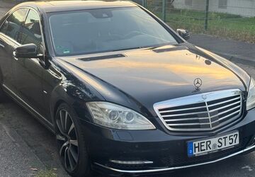 Mercedes-Benz S 350 251.000 km 13.950 &euro; Herne 44651