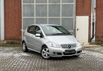 Mercedes-Benz A 160 160.120 km 5.499 &euro; Oberhausen 46049