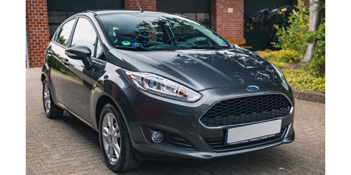Ford Fiesta 126.000 km 5.900 &euro; Selm 59379