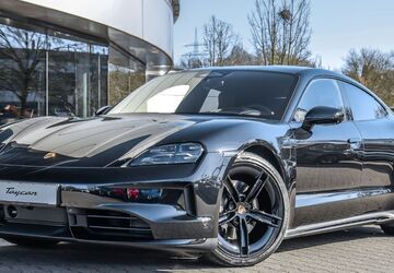 Porsche Taycan 9.999 km 109.900 &euro; Hagen 58119