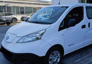 Nissan NV200 17.726 km 11.900 &euro; Wuppertal 42327
