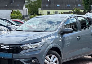 Dacia Sandero 15.000 km 14.990 &euro; Oberhausen 46049