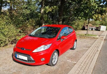 Ford Fiesta 221.000 km 2.290 &euro; Essen 45239