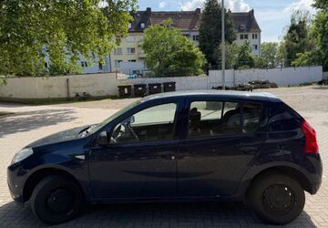 Dacia Sandero 152.000 km 1.399 &euro; Mülheim an der Ruhr 45472