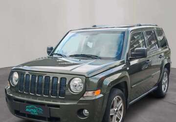 Jeep Patriot 105.000 km 8.880 &euro; Gelsenkirchen 45879