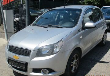 Chevrolet Aveo 129.000 km 1.299 &euro; Oberhausen 46149