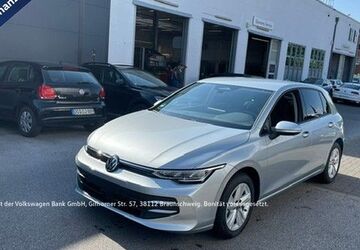VW Golf 1.100 km 23.998 &euro; Lünen 44534