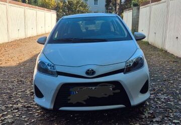 Toyota Yaris 85.622 km 9.390 &euro; Gelsenkirchen 45881