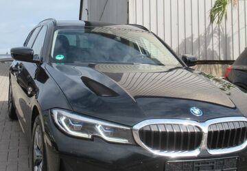 BMW 330 173.716 km 19.990 &euro; Herne 44653