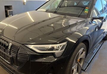 Audi e-tron 63.802 km 37.448 &euro; Hagen 58091