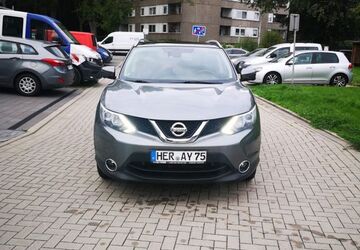 Nissan Qashqai 160.054 km 11.600 &euro; Herne 44653