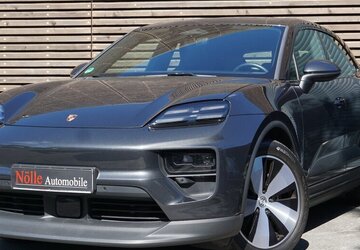 Porsche Macan 4 Bose Pano Volleder 0,25% 23.997 km 72.300 &euro; Wuppertal 42327