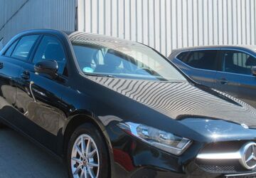 Mercedes-Benz A 180 163.145 km 15.990 &euro; Herne 44653