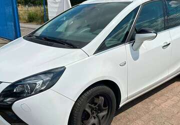 Opel Zafira Tourer 261.000 km 3.499 &euro; Castrop-Rauxel 44579