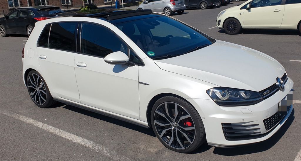 VW Golf 124.000 km 18.900 &euro; Herne 44625