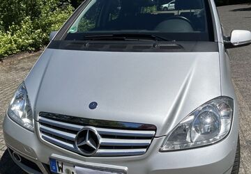 Mercedes-Benz A 170 266.800 km 3.500 &euro; Wuppertal 42369