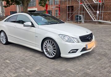 Mercedes-Benz E 350 214.000 km 9.900 &euro; Herne 44625