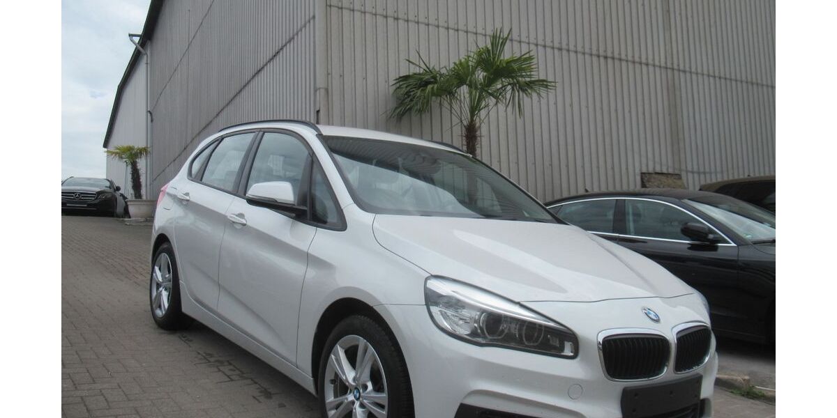 BMW 218 Active Tourer 91.280 km 11.790 &euro; Herne 44653