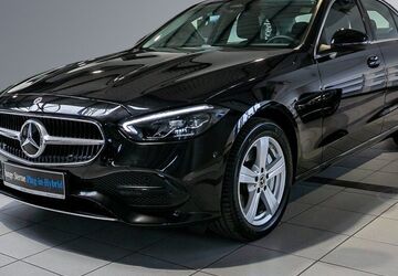 Mercedes-Benz C 300 15.209 km 41.575 &euro; Oberhausen 46149